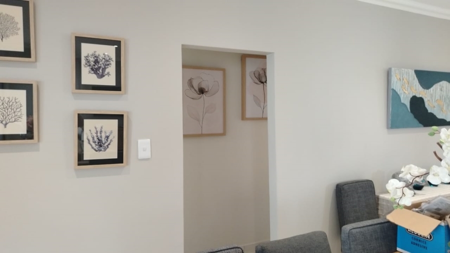 3 Bedroom Property for Sale in Sandy Point Western Cape